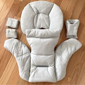 Like New 🆕 Nuna pipa lite lx infant insert. GOTS cotton, pale gray / white